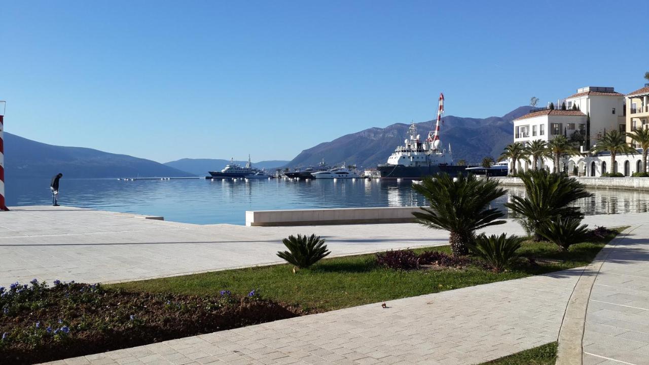 Room Next To Porto Montenegro Тиват Екстер'єр фото